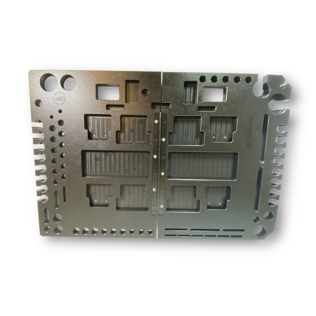 VIP MILWAUKEE PACKOUT TOP