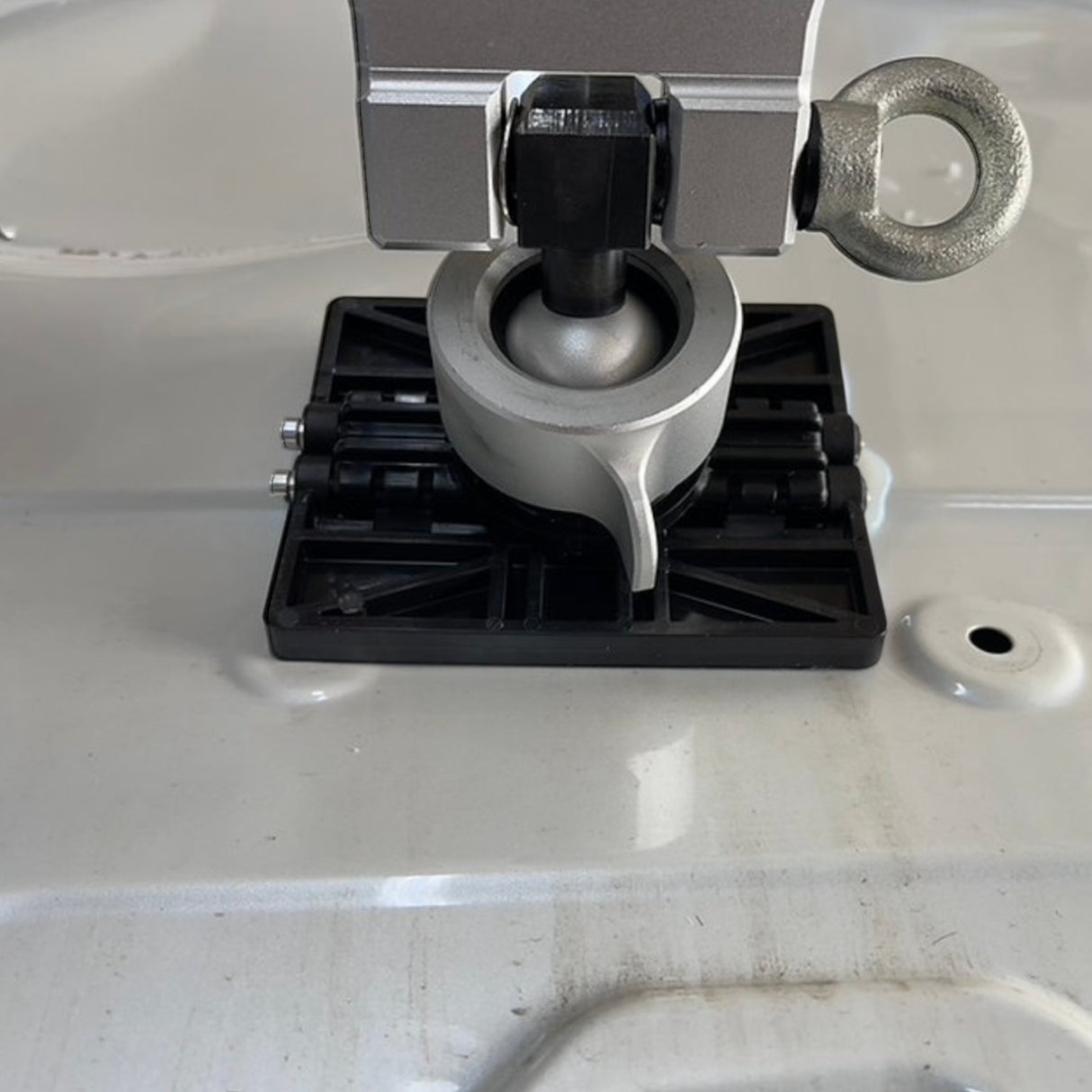 Anson PDR JVF Body Line Buddy small foot for lateral tension on car body lines. Silver and black.